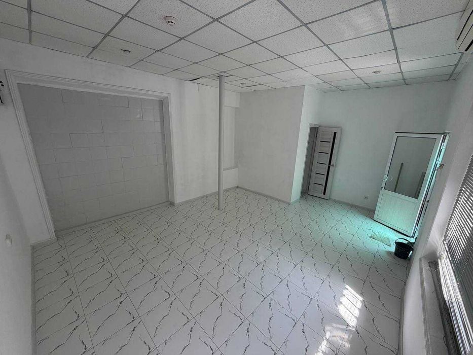 Bodomzor 30m2 joy sotiladi Srochna!
