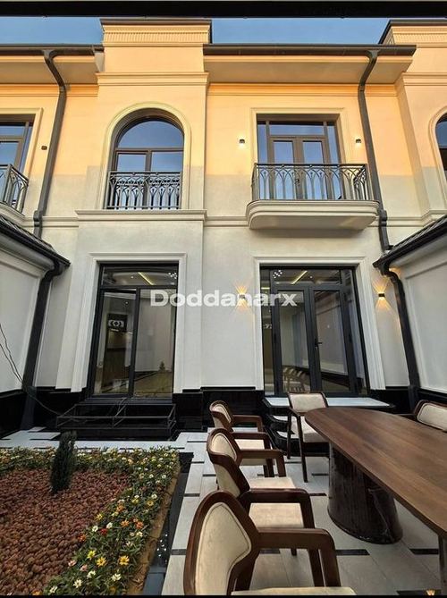 6-xonali uy, 300 m²