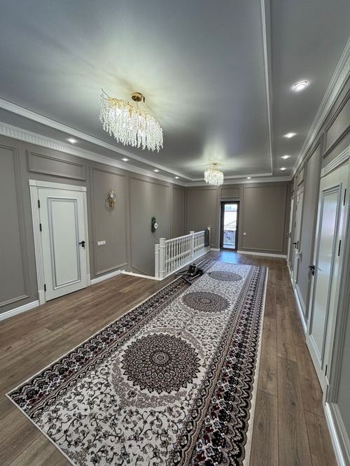 7-комнатный дом, 250 м²