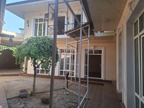 5-комнатный дом, 500 м²