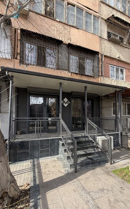 СРОЧНО. ЗАКРЫТАЯ ПРОДАЖА. Продается нежилое помещение. Новомосковский.