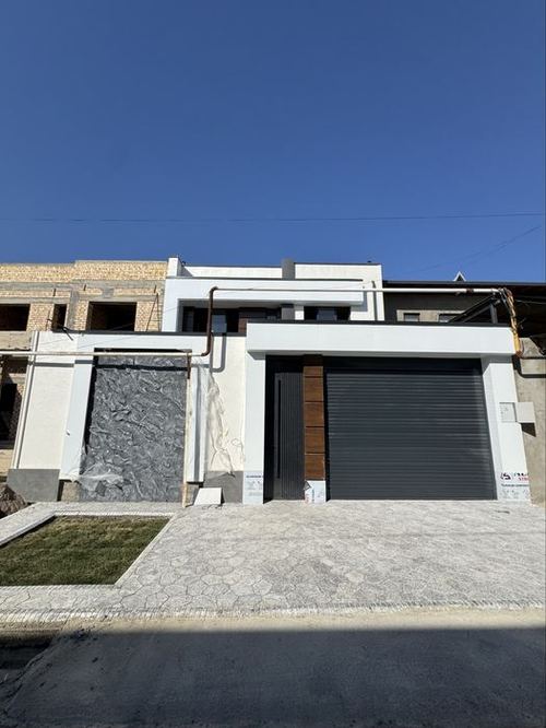 6-xonali uy, 360 m²