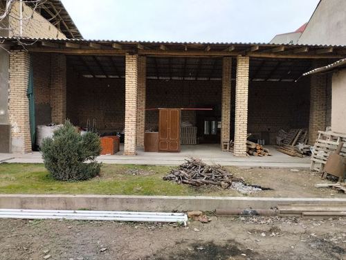 Quruq yer sotiladi