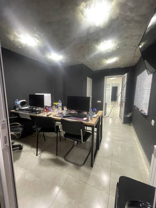 Arenda Yunusobod 15 biznes ga taklif noturar 

Площадь: 50 м² 

Цена:
