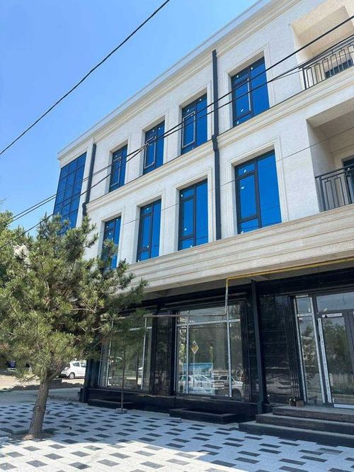 Бадамзар ул.Богишамол недалеко ботанический сад,САМПИ, 4 уровня 810кв