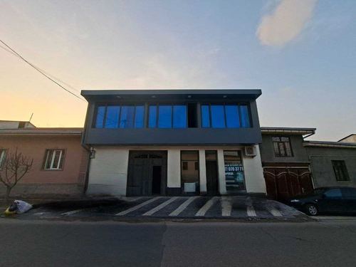 Сдается в долгосрочную аренду коммерческое помещение на Юнусубаде.
