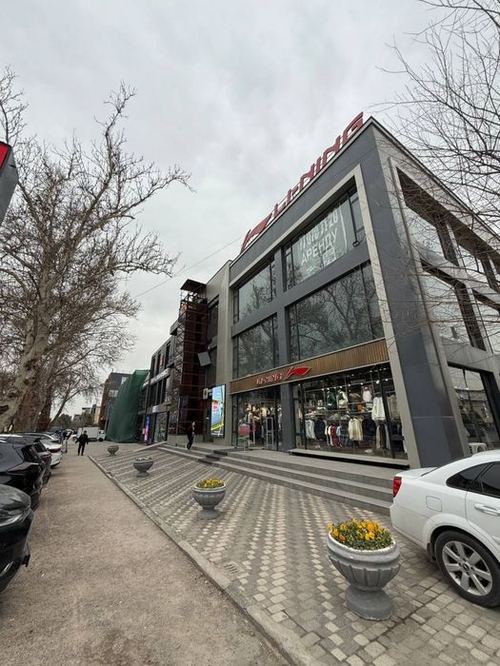Сдается В Аренду 300м2 Малика