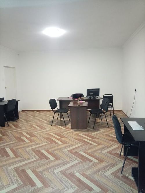 Arenda Yunusobod 6da  25 m2, 15m2, 300ye