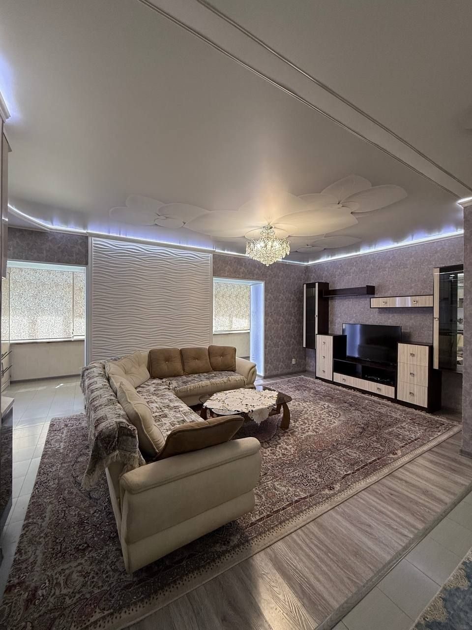 3-room apartment, 85 m², Almalyk, for rent