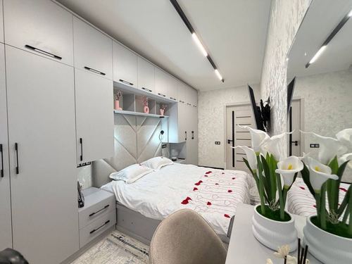 3-xonali kvartira, 52 m²