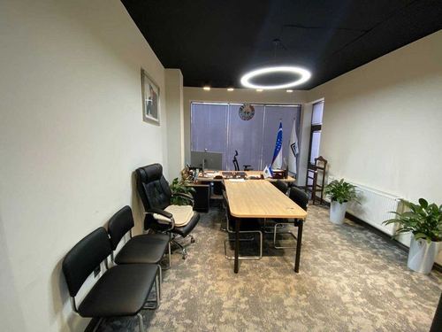 Сдам помещение в топовое локации,метро минор,ц5 улица Осие в БЦ SH83