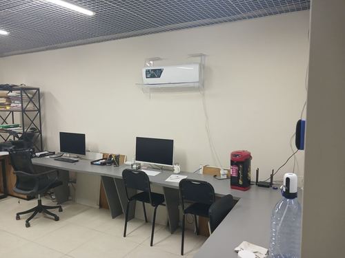 Аренда под офис С Мебелью! 22 кв.м 10 минут от метро Бадамзар!  400у.е