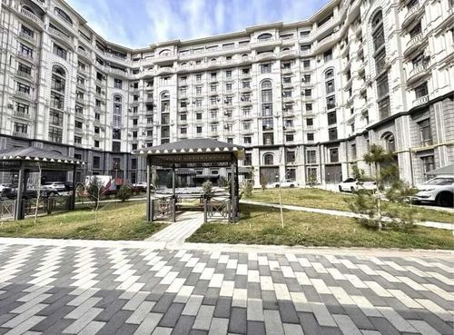 4-xonali kvartira, 170 m²