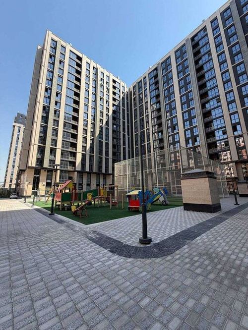 4-xonali kvartira, 110 m²