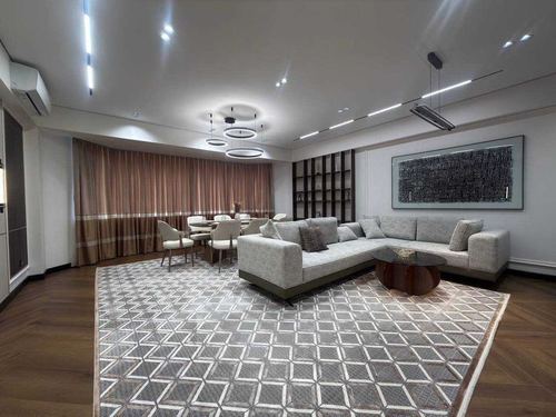 4-xonali kvartira, 145 m²