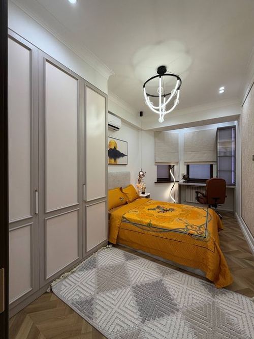4-xonali kvartira, 108 m²