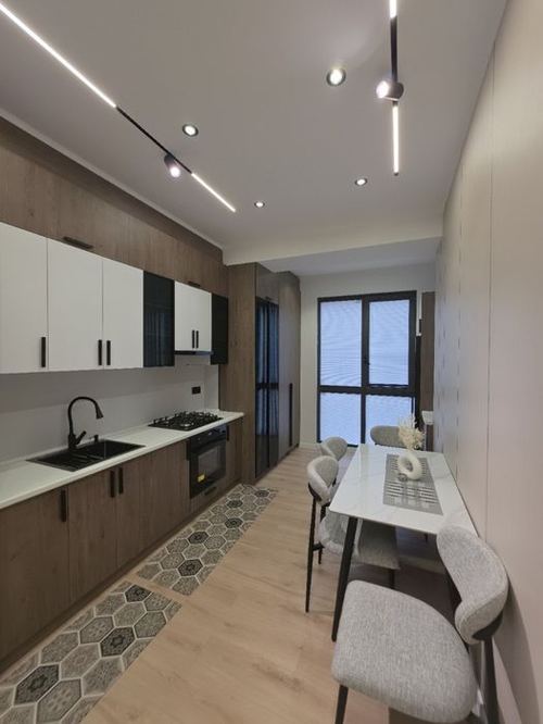 3-xonali kvartira, 56 m²