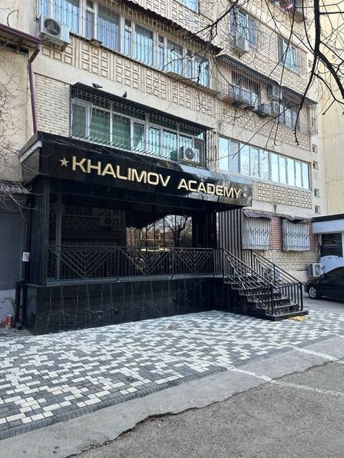 Юнусабад | Бадамзар - Сдается в аренду помещение вдоль дороги 95м2