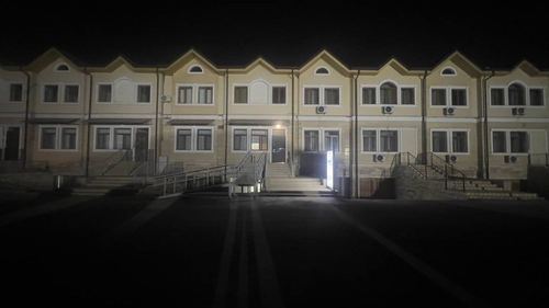 3-xonali kvartira, 90 m²