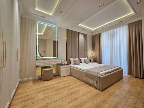 3-xonali kvartira, 90 m²