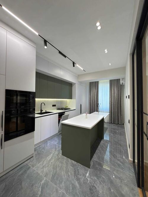 4-xonali kvartira, 114 m²