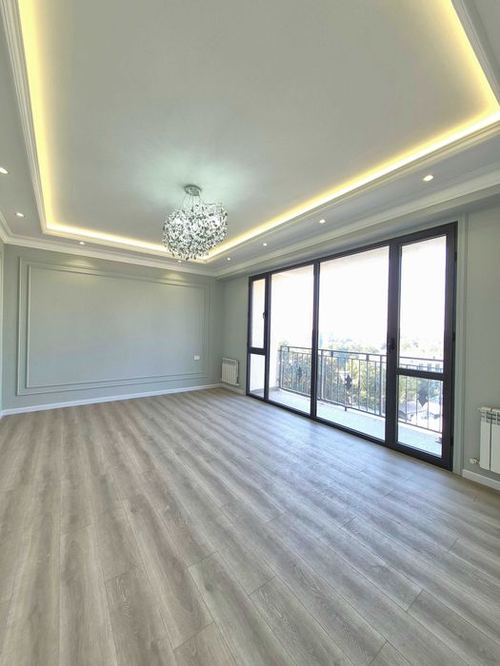 3-xonali kvartira, 80 m²
