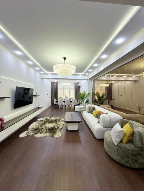 3-xonali kvartira, 172 m²