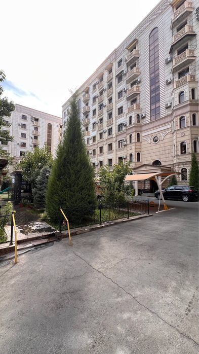 3-xonali kvartira, 104 m²