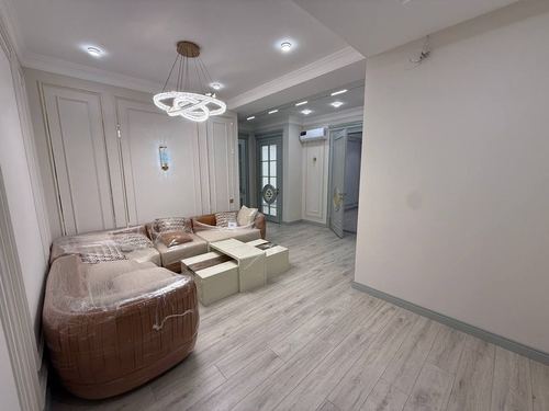 4-xonali kvartira, 107 m²