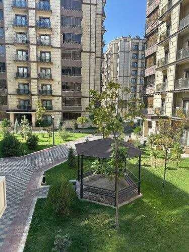 4-room apartment, 178 m²