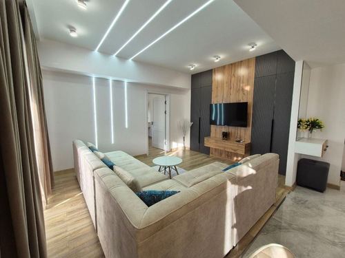 4-комнатная квартира, 130 м²