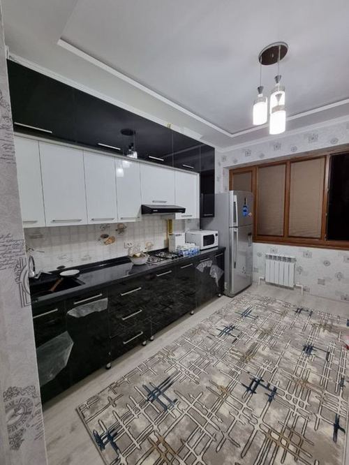 2-комнатная квартира, 100 м²