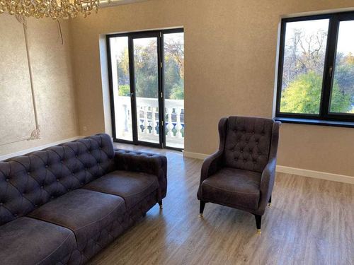 4-комнатная квартира, 130 м²