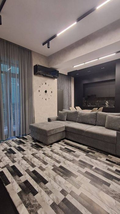 3-xonali kvartira, 70 m²
