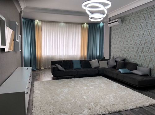 4-комнатная квартира, 170 м²