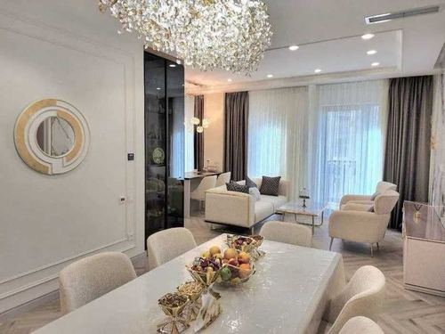 3-комнатная квартира, 180 м²