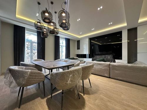 4-комнатная квартира, 170 м²