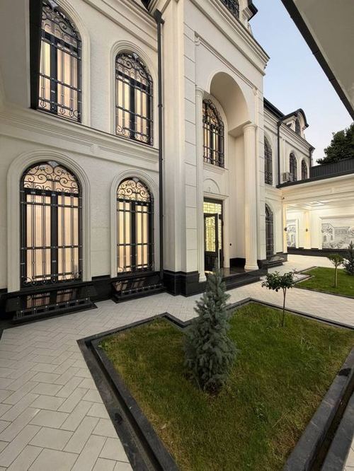 6-комнатный дом, 750 м²