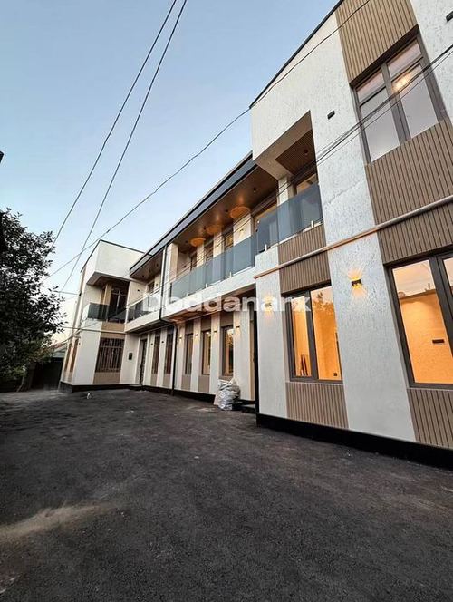 5-room townhouse, 200 m²