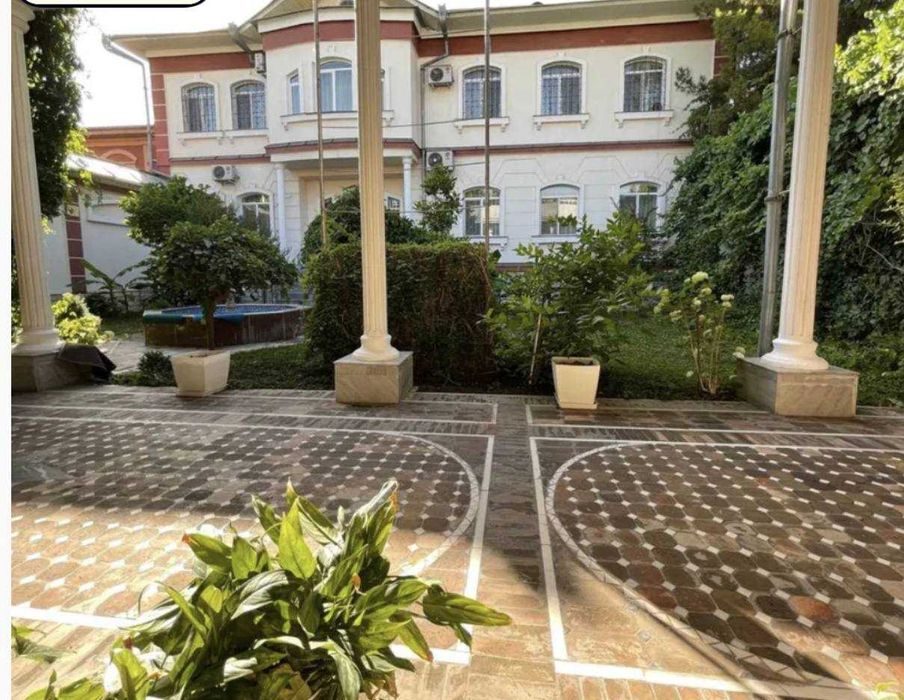 6-комнатный дом, 650 м², Ташкент, Яккасарайский район, на продажу