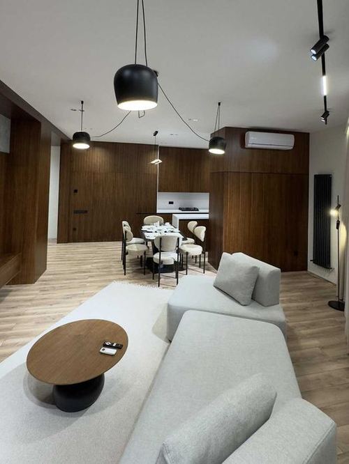 2-xonali kvartira, 90 m²