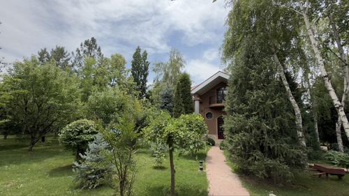 10-комнатный дом, 500 м²