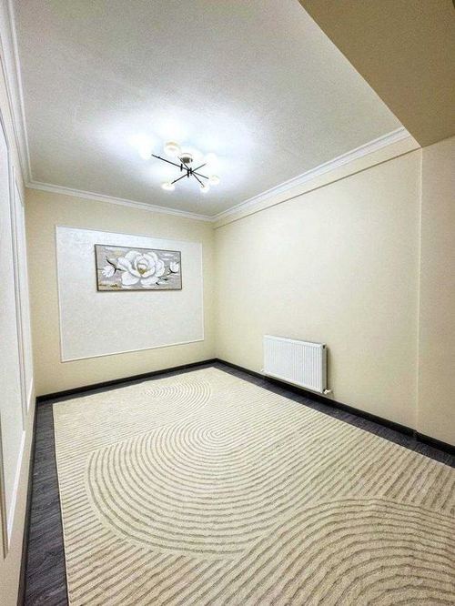 3-xonali kvartira, 75 m²