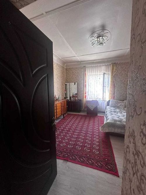 5-комнатный дом, 200 м²