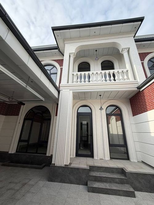 4-xonali uy, 260 m²