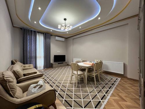 4-xonali kvartira, 131 m²