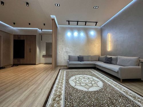 2-xonali kvartira, 70 m²
