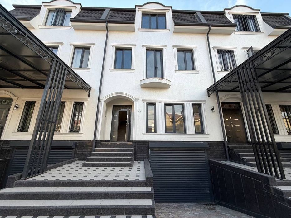 6-xonali uy, 250 m², Toshkent, Yakkasaroy tumani, sotuvga