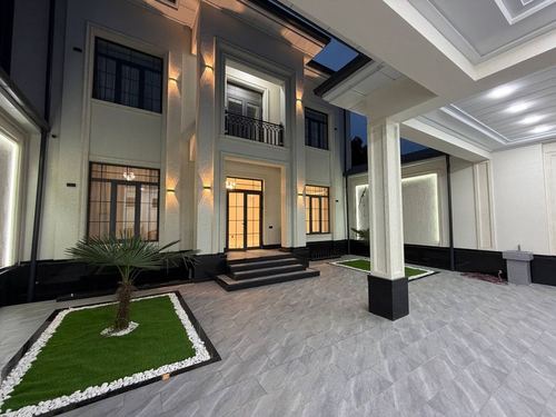 6-комнатный дом, 300 м²