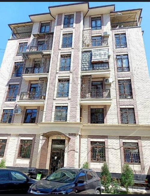 2-xonali kvartira, 72 m²